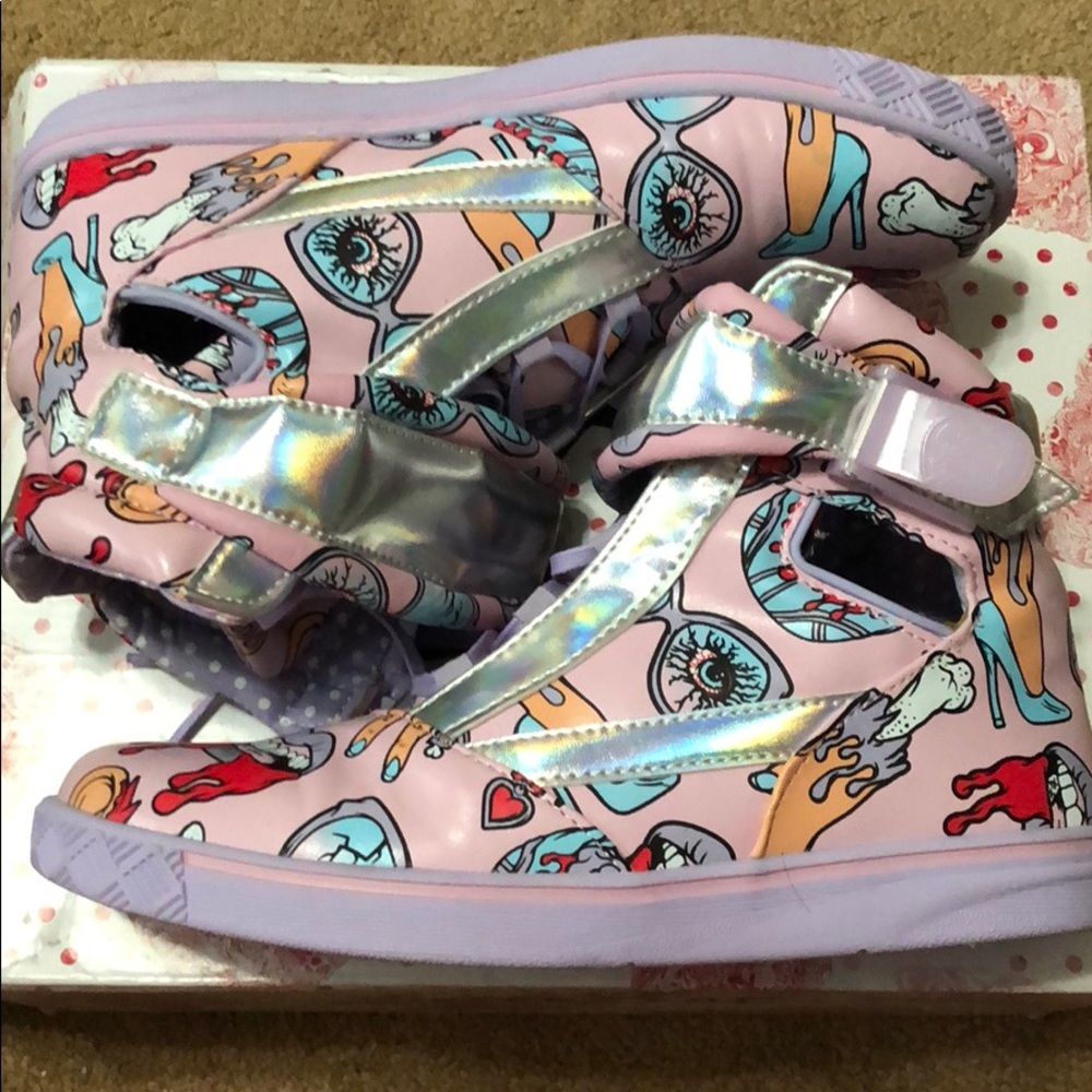 Iron Fist - Glamour Guts Sneakers